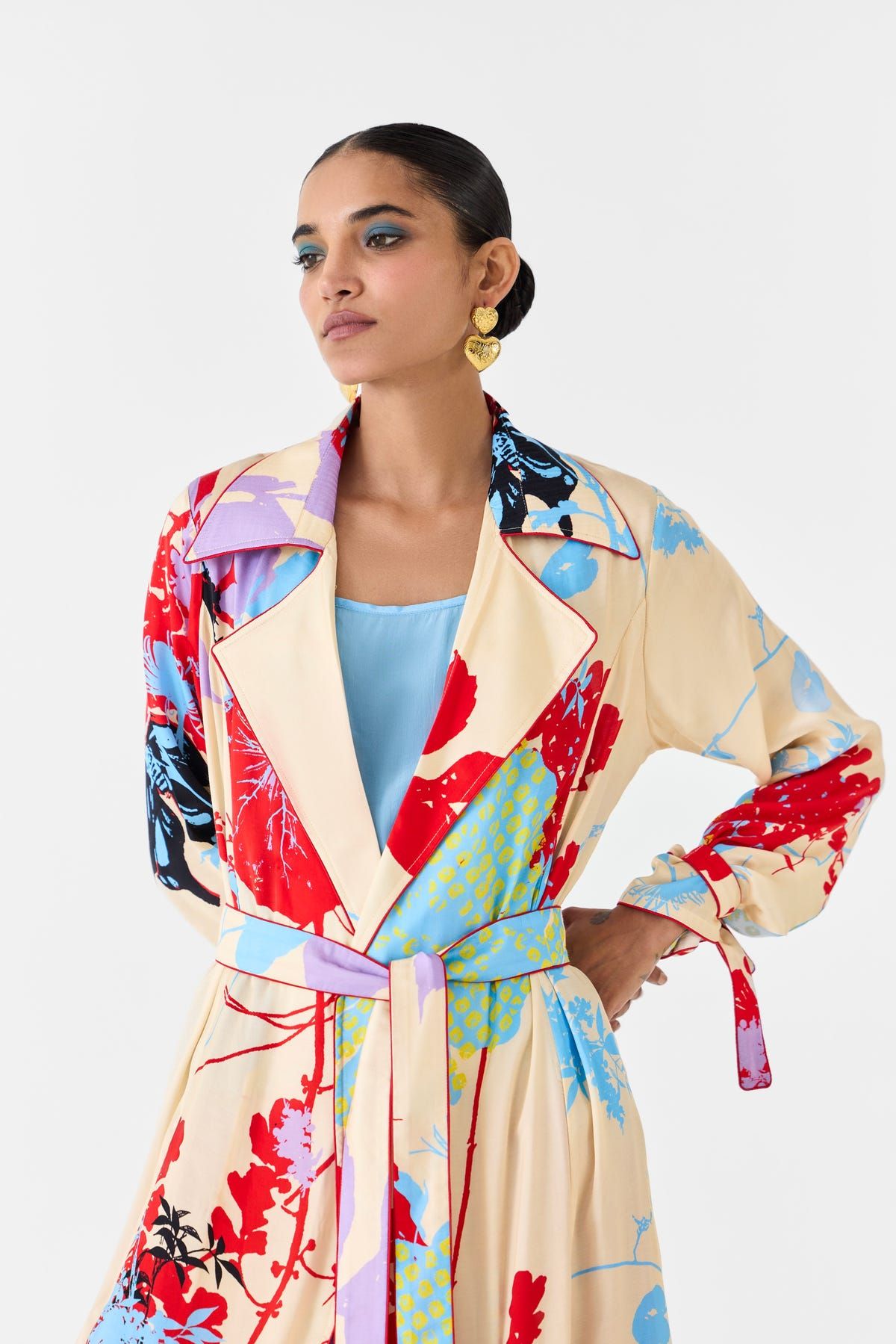CREAM IKIGAI TRENCH COAT & OMBRE SLIP - image 4