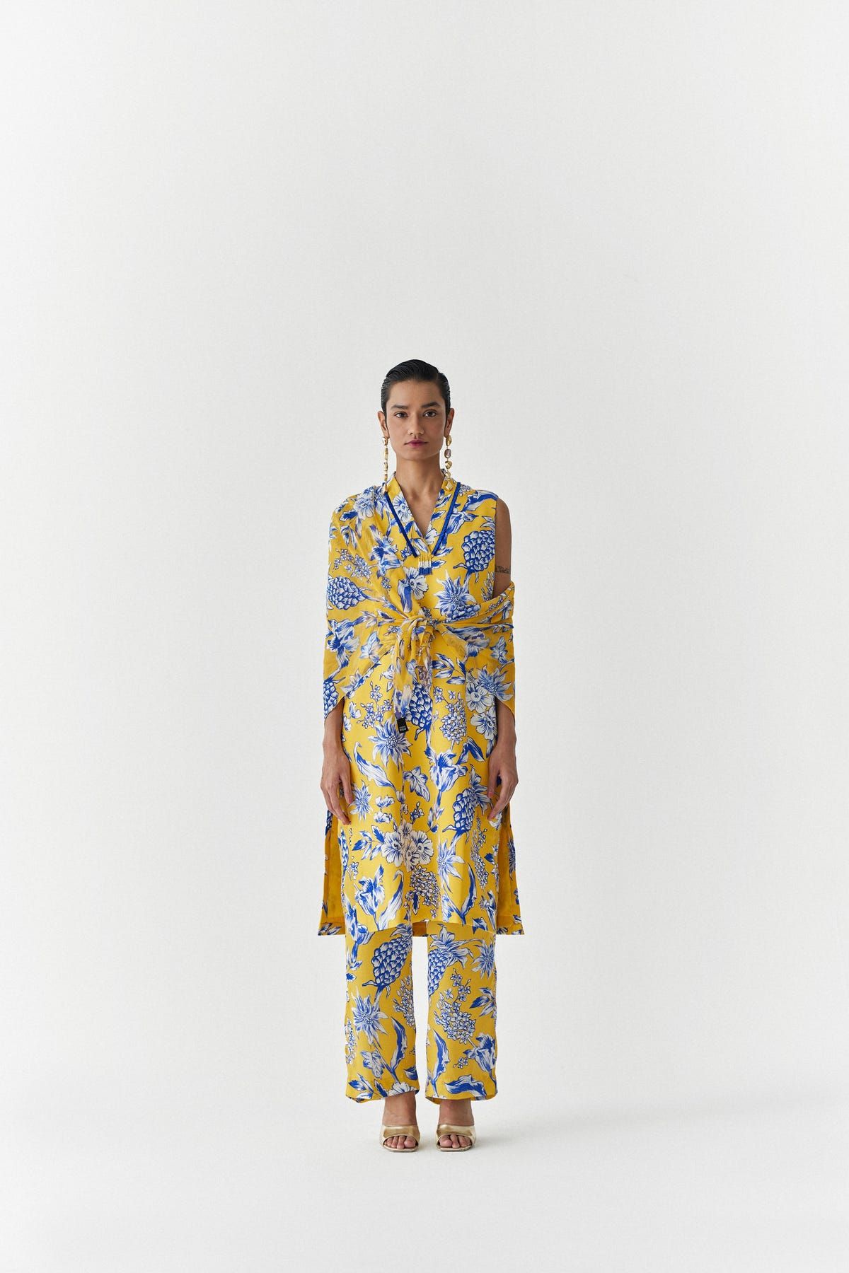 YELLOW PINEAPPLE  KURTA & PANTS CO-ORD - image 2