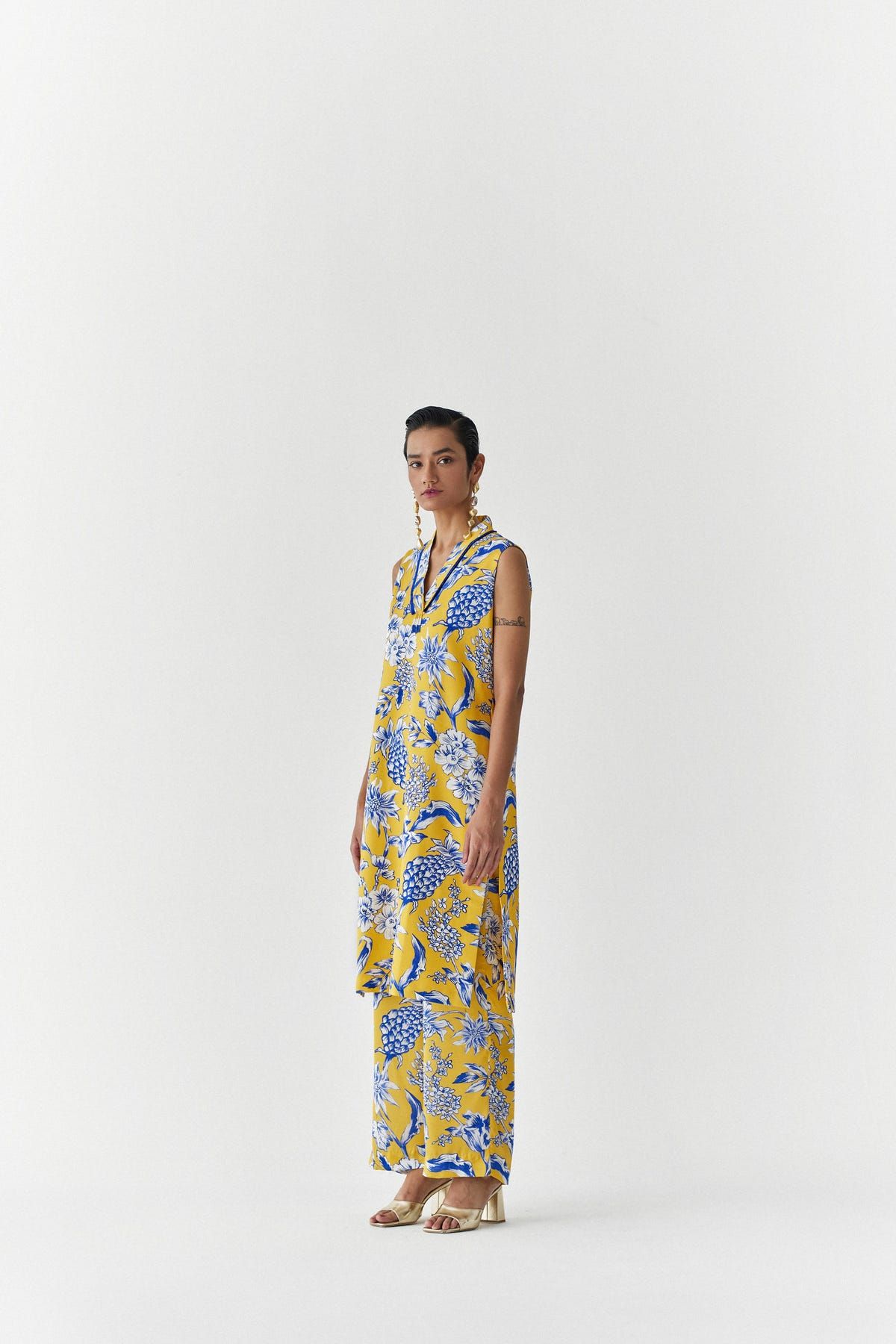 YELLOW PINEAPPLE  KURTA & PANTS CO-ORD - image 4
