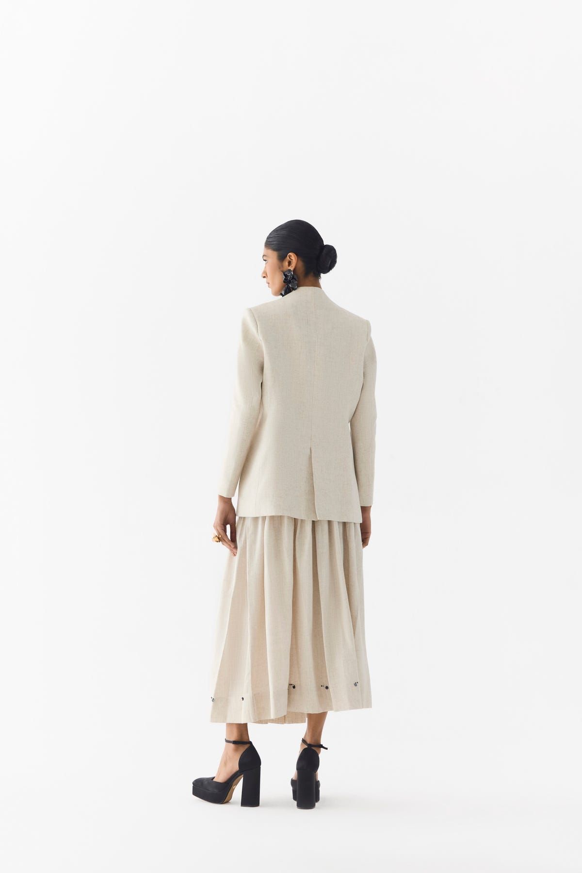 TIGER LILY LINEN BLAZER & SKIRT - image 5