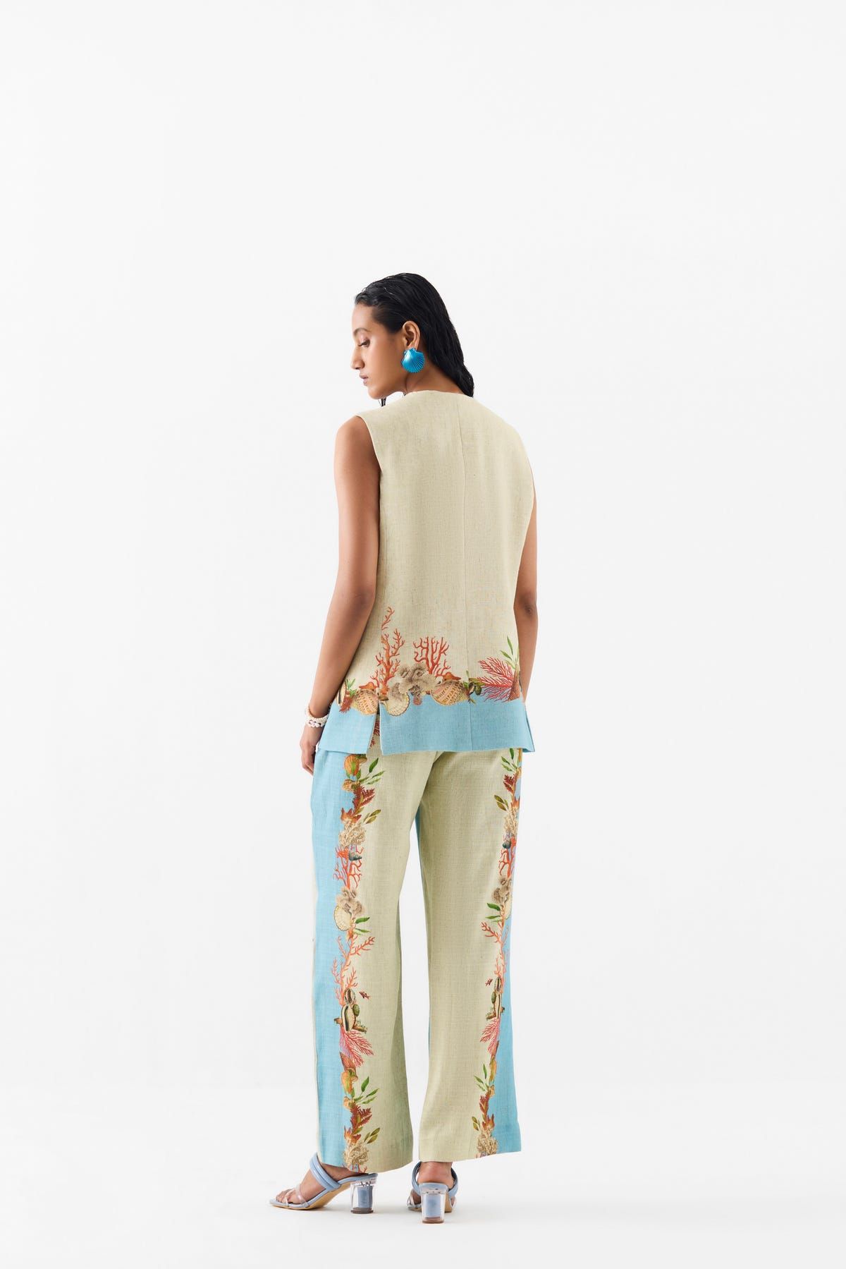 MAPUSA BLAZER AND Trousers - image 4