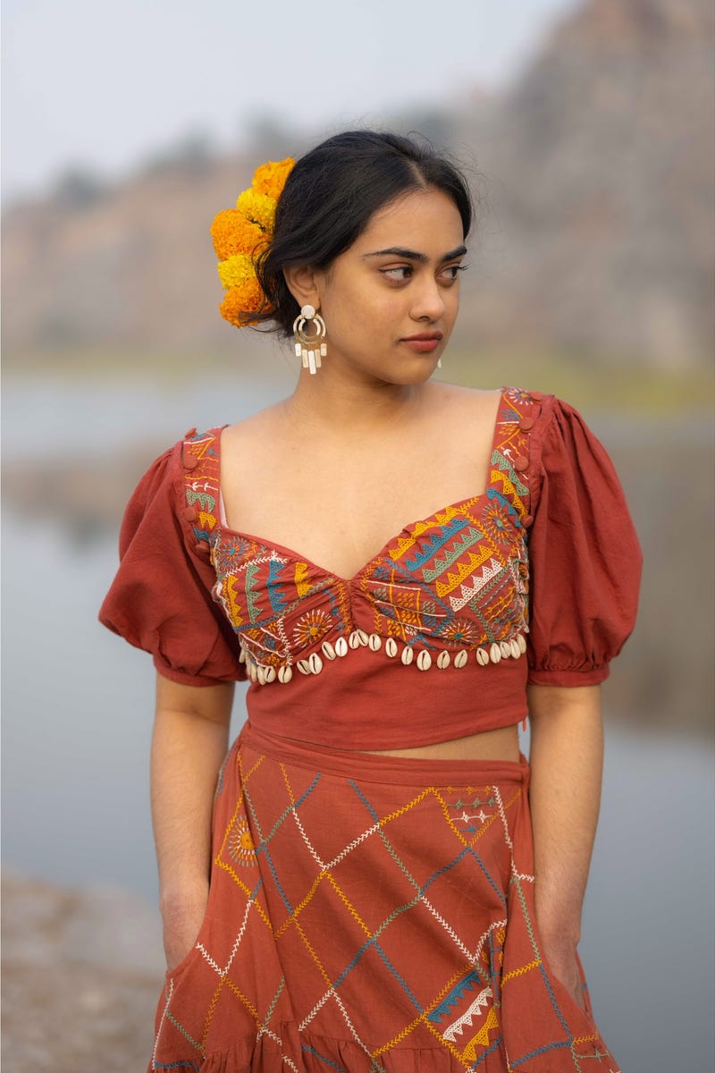 Alankara Balloon Sleeve Crop Top