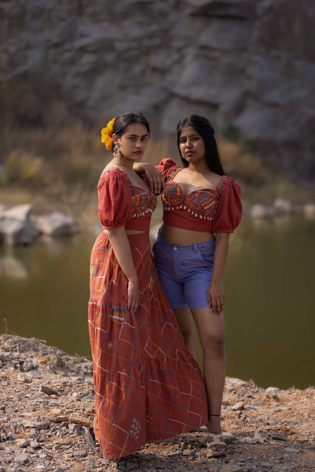 Alankara Balloon Sleeve Crop Top - image 4