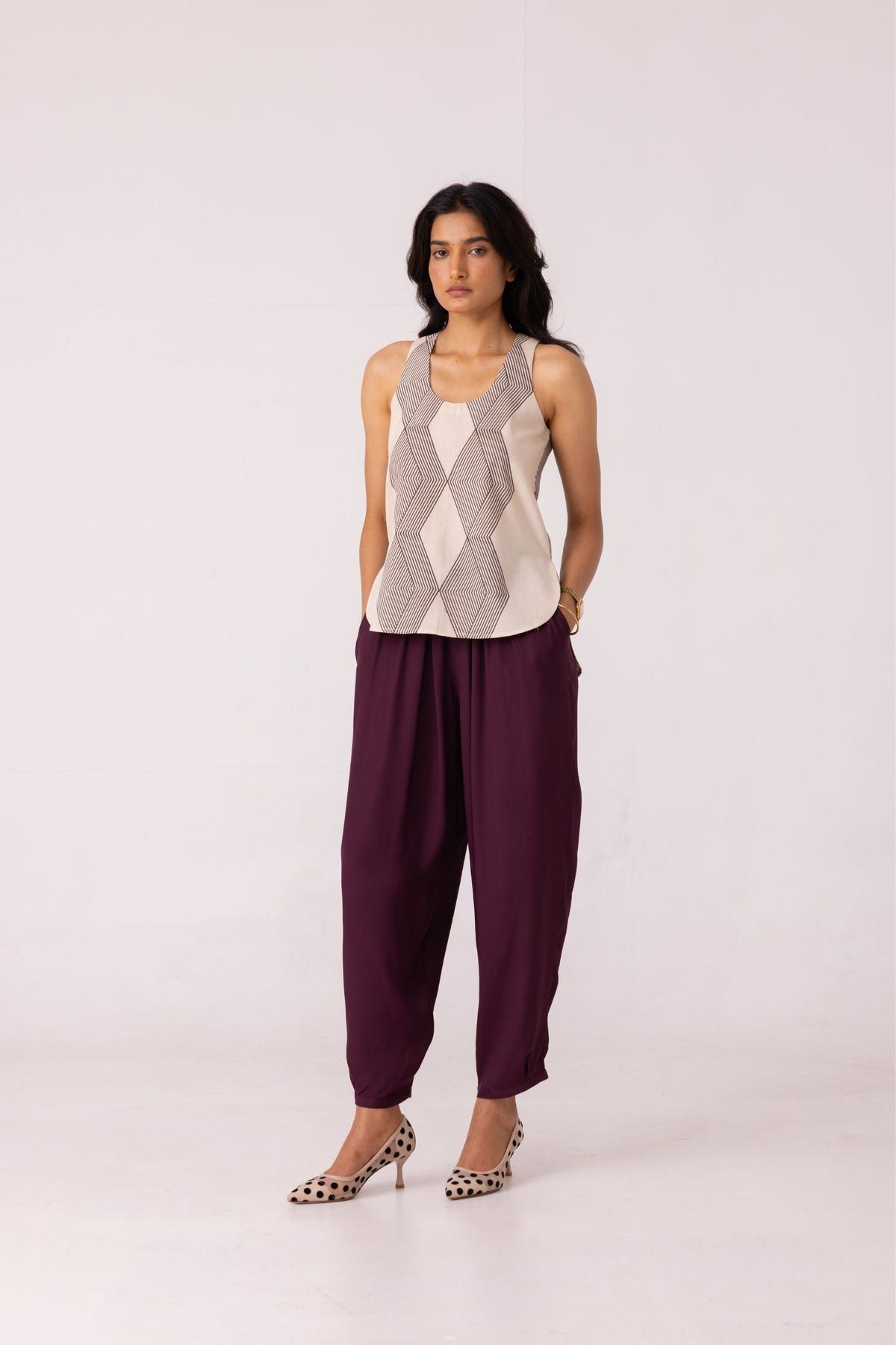 Sonja Wine Barrel Pants - image 9