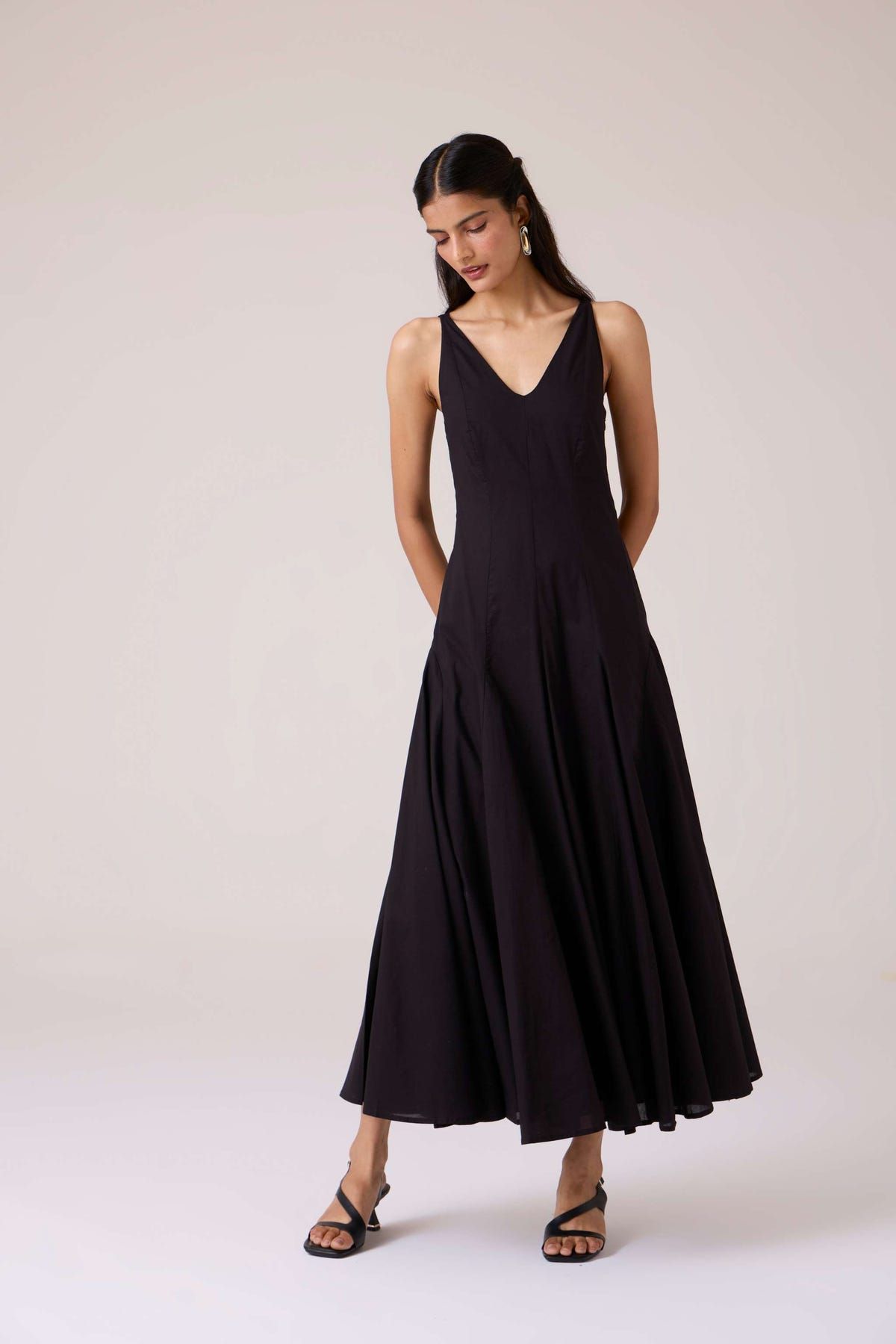 Aurora Black Panelled Dress - image 5