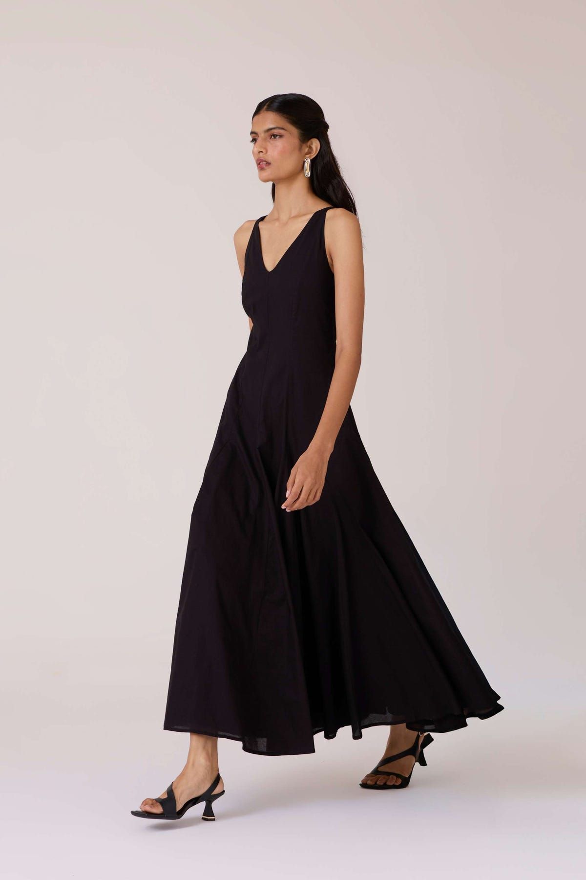 Aurora Black Panelled Dress - image 9