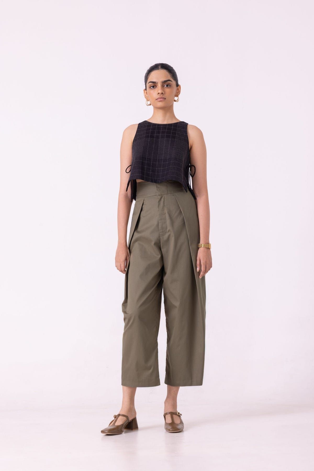 Elinor Olive Barrel Pants - image 7