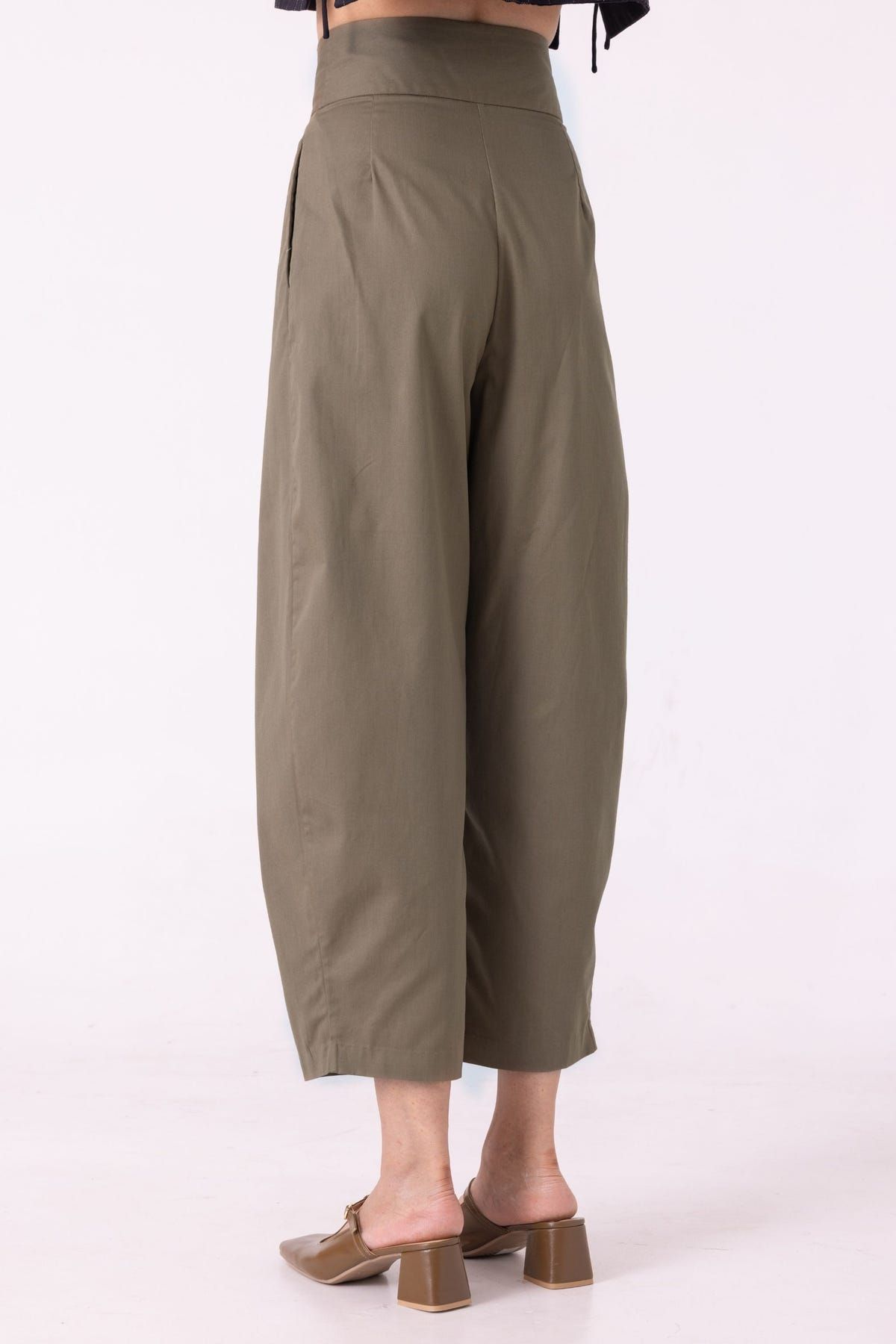 Elinor Olive Barrel Pants - image 8
