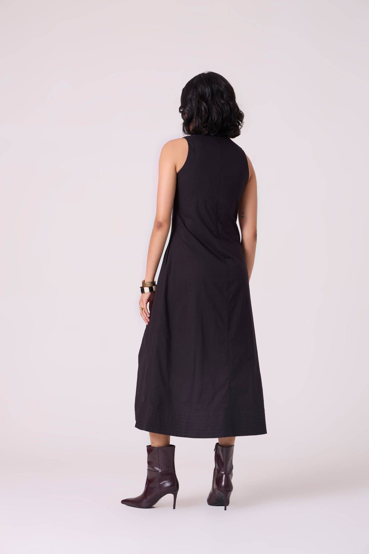 Kira Black Cotton Panelled Dress - image 9
