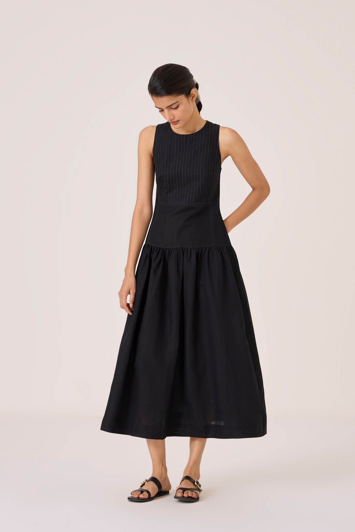 Nuwan Black Quilted Dress - image 12