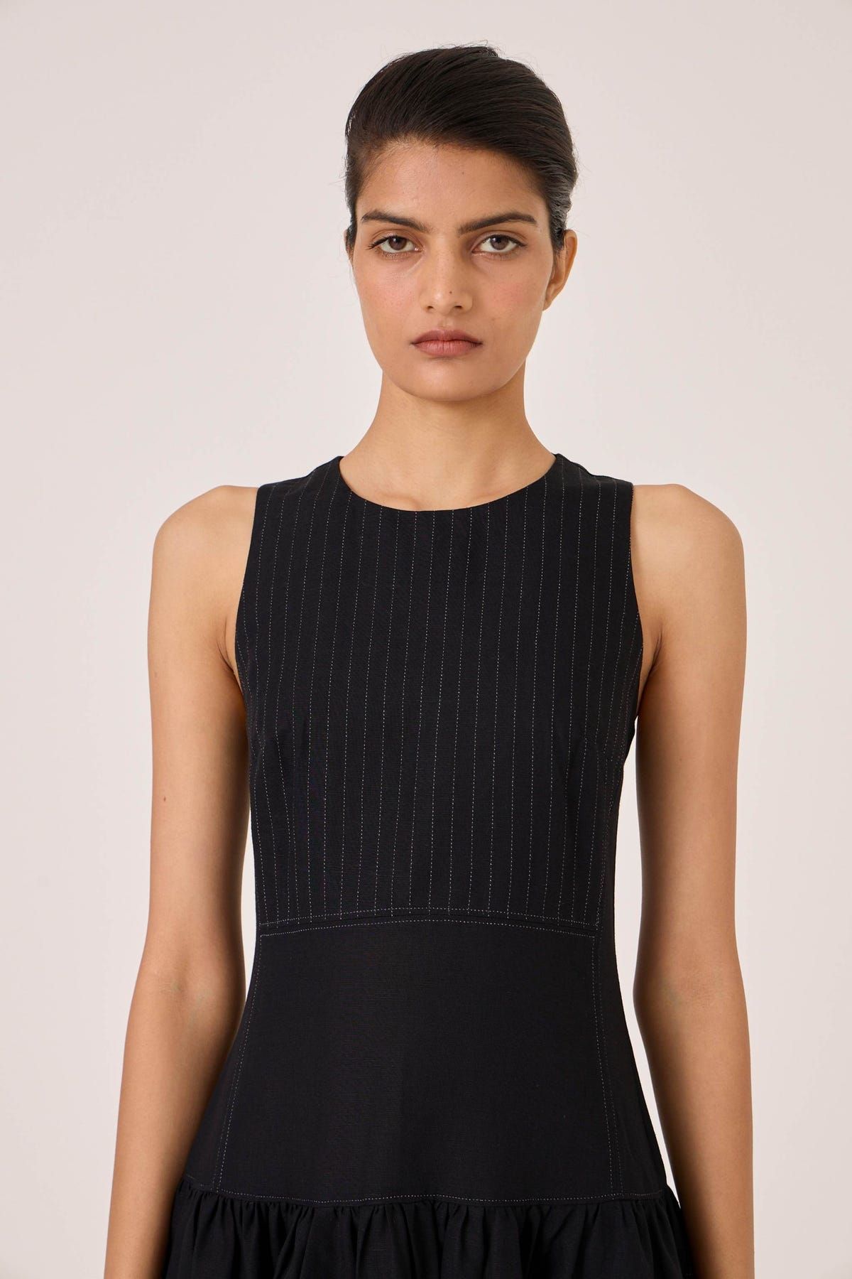 Nuwan Black Quilted Dress - image 4