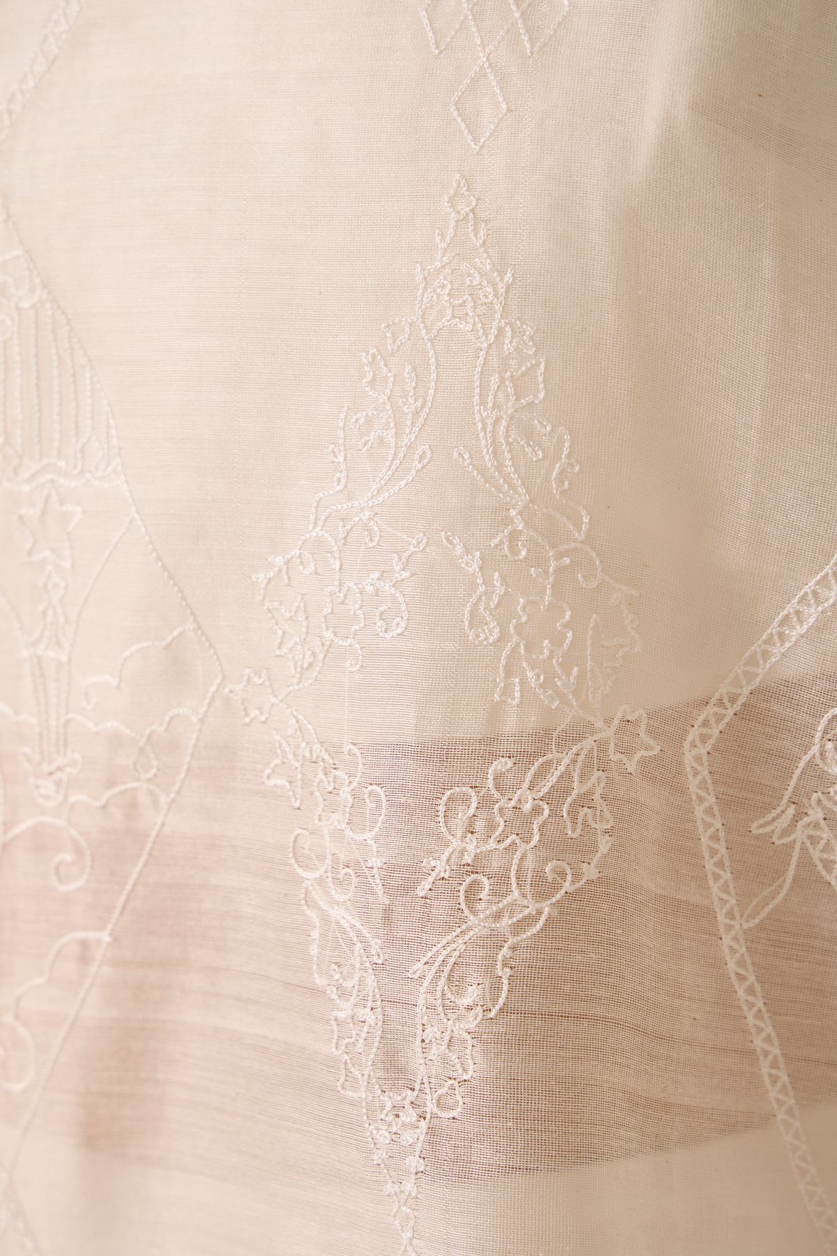 Sahir Handwoven Embroidered Set - image 4