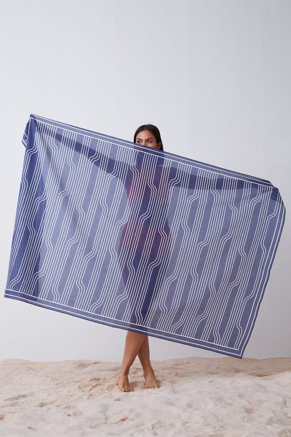 The Summer House — Window Pane Print Sarong - Blue and White