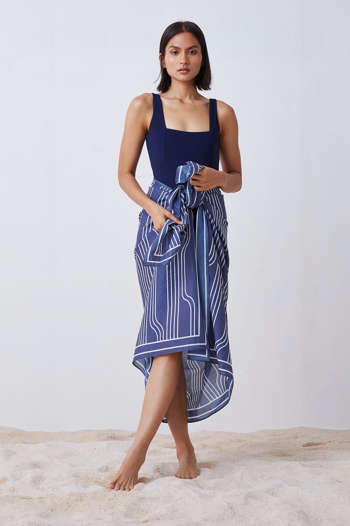 Window Pane Print Sarong - Blue and White - image 7