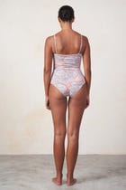 Oria - Peach view 5