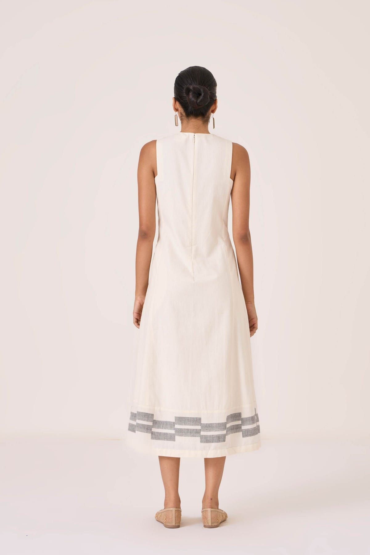Indika Handwoven Dress - image 10