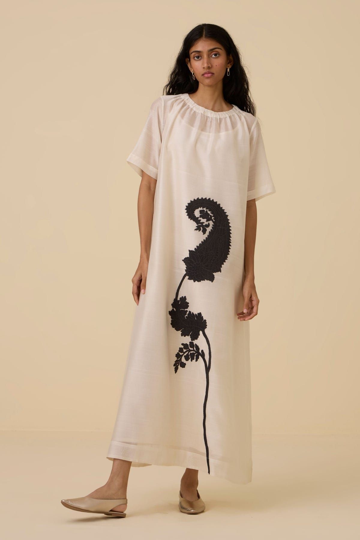 Cersei Paisley Embroidered Dress - image 4