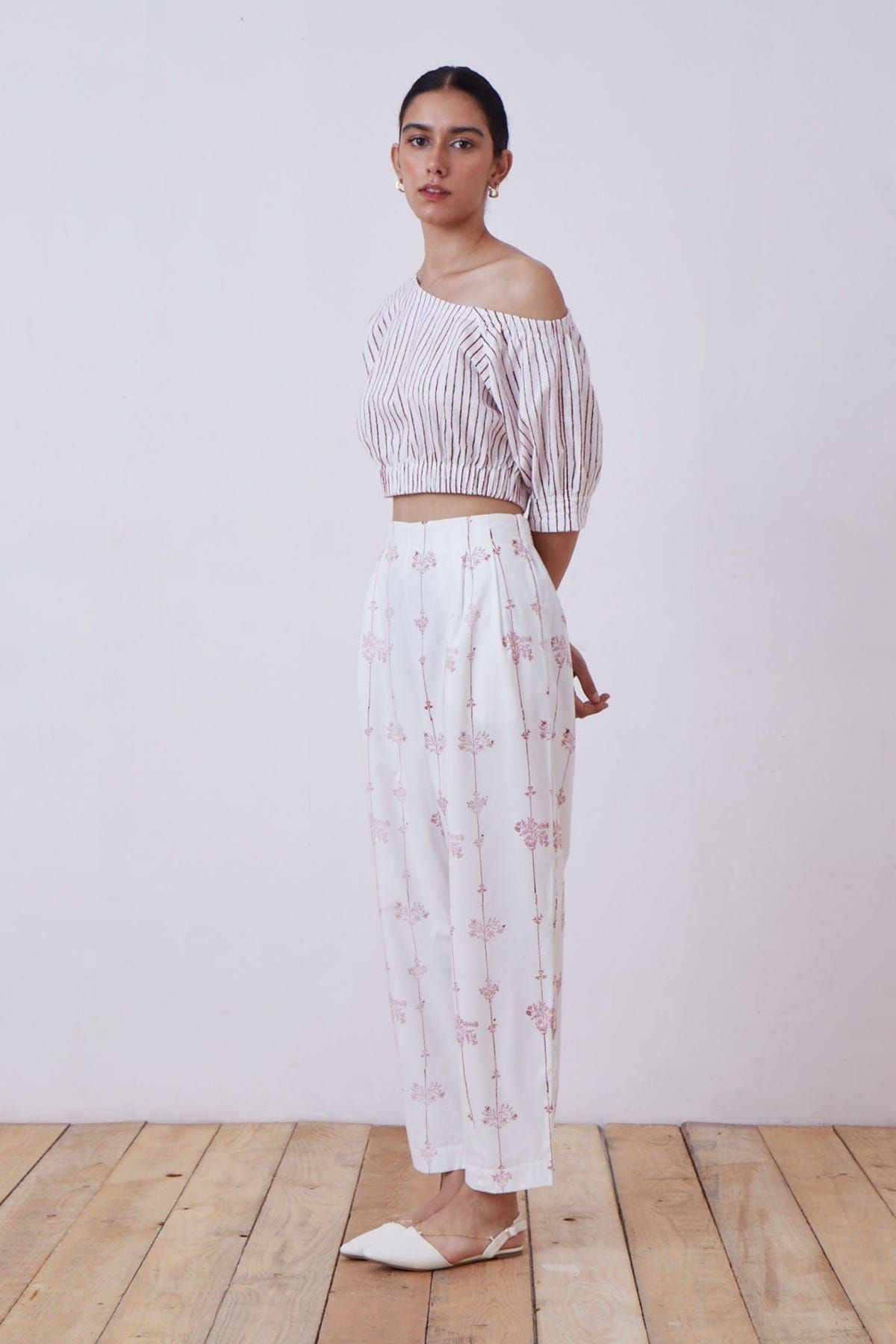 Ratan Red Hand Printed Pants - image 3