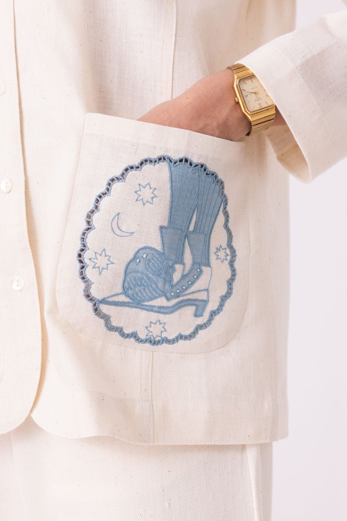 Alma Off White Handwoven Shacket - image 6