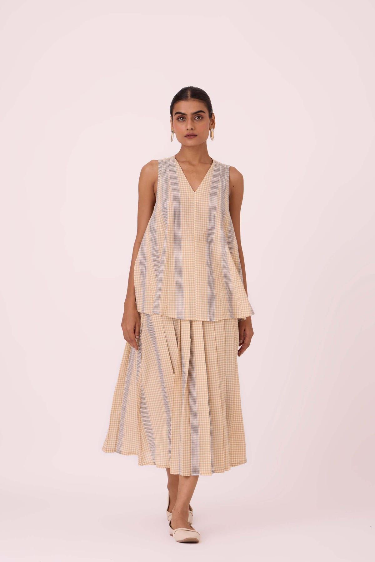 Nastasya Beige Handwoven Top - image 6