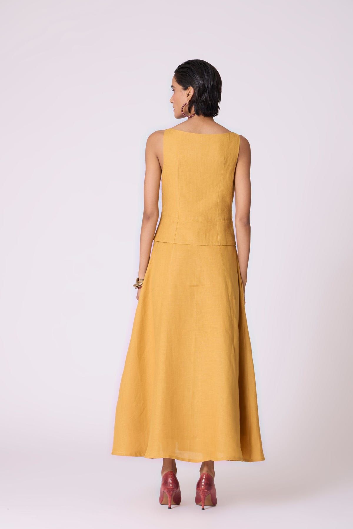 Senaka Yellow Linen Panelled Dress - image 10