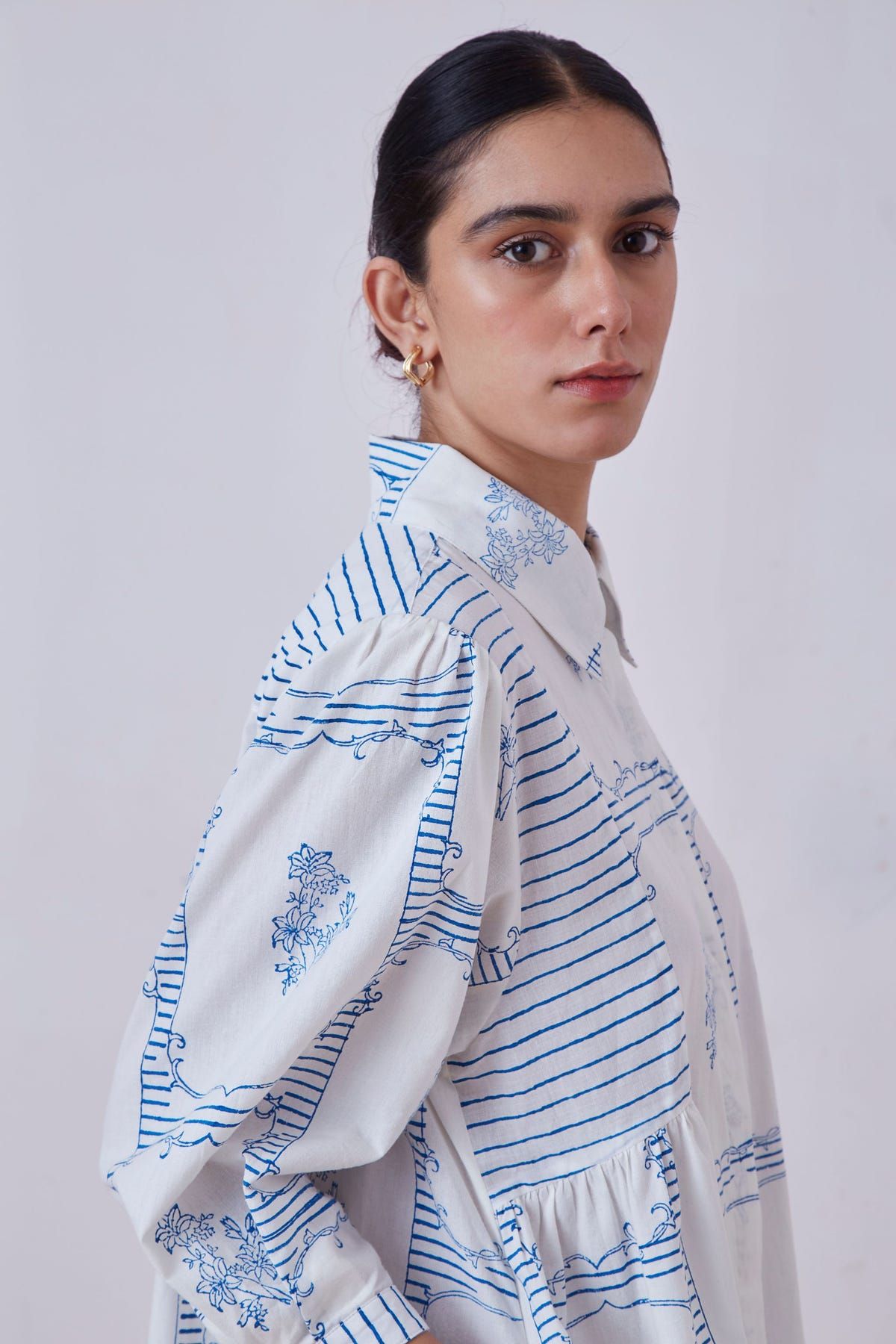 Puro Blue Hand Printed Dress - image 4