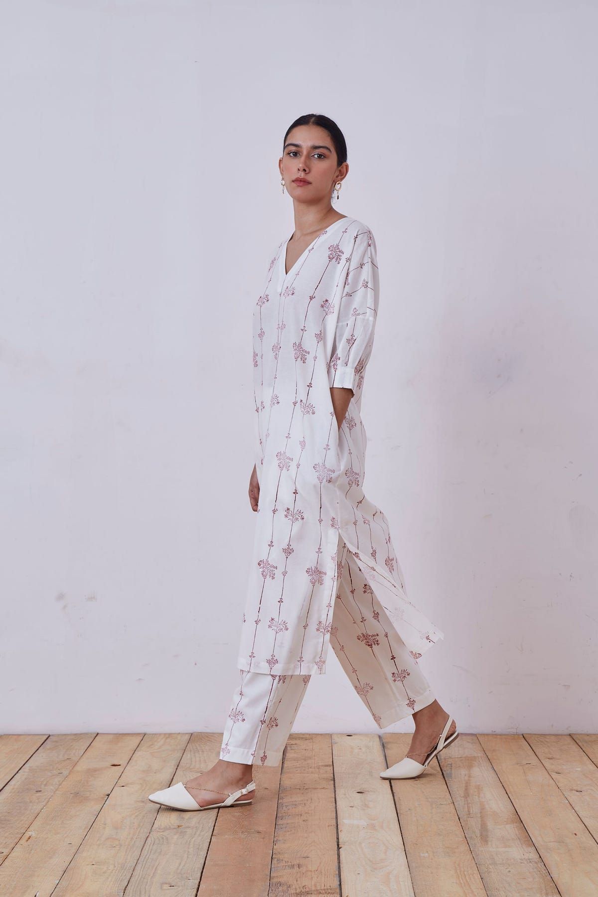 Ratan Red Hand Printed Set - image 2