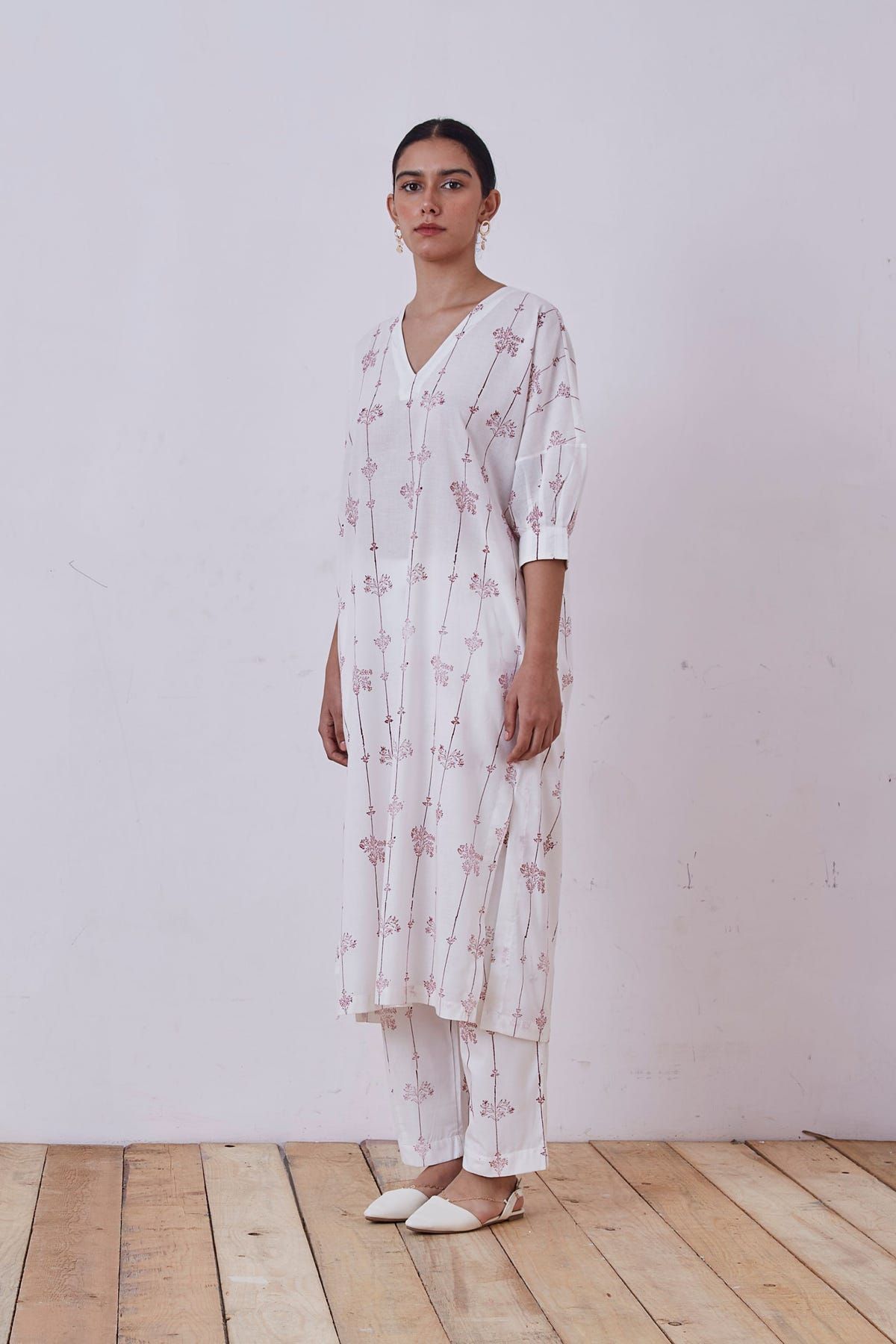 Ratan Red Hand Printed Set - image 4