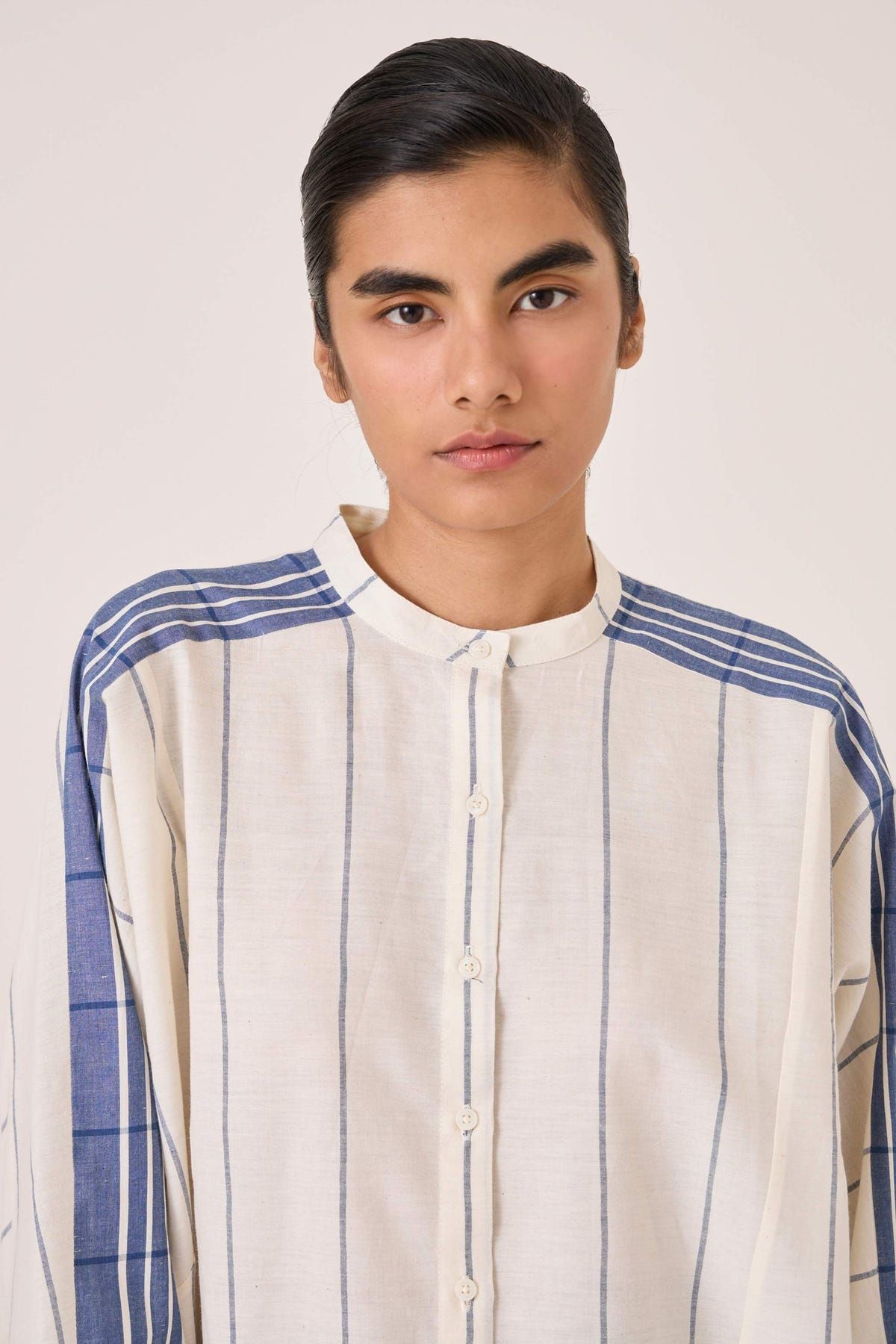Amer Off White Handwoven Boxy Shirt - image 6