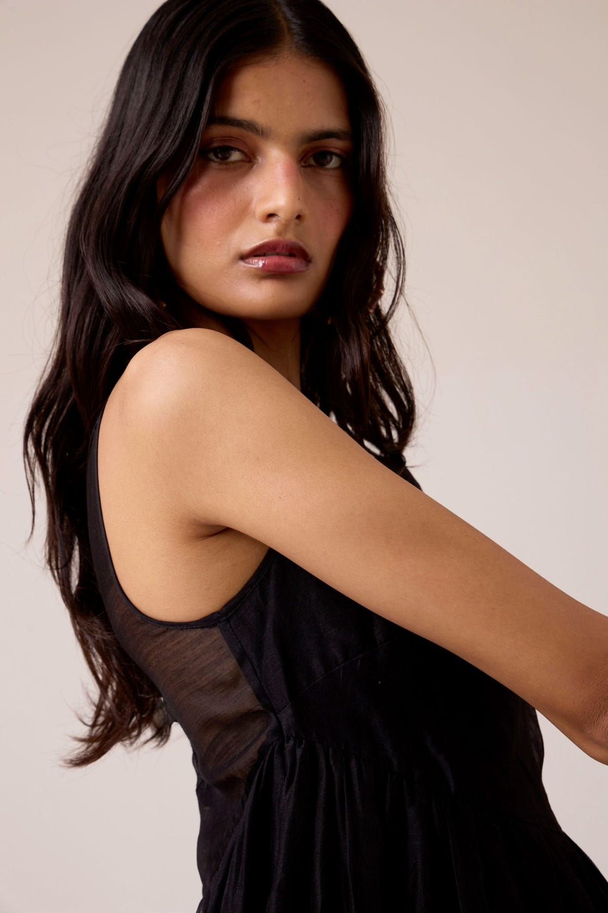 Vespera Black Handwoven Dress - image 7