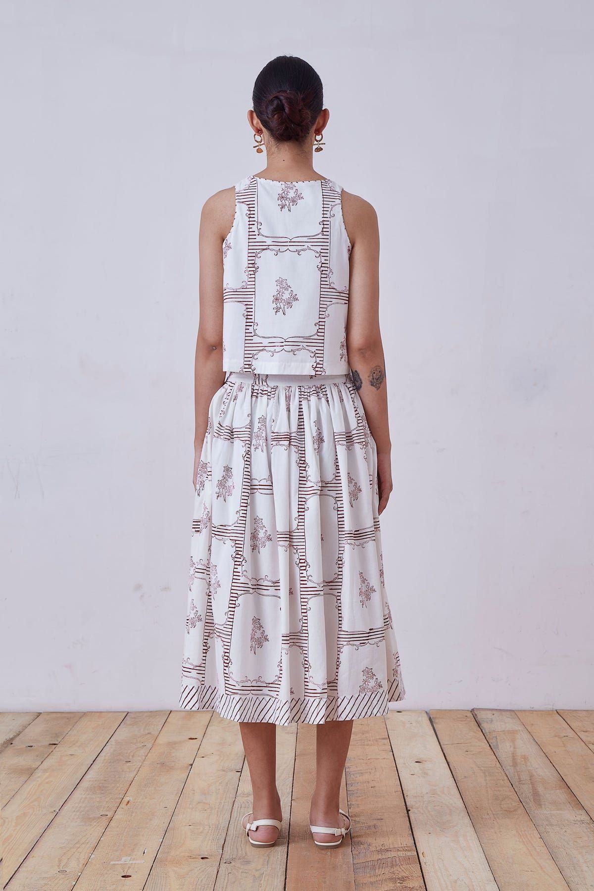 Maud Red Hand Printed Skirt - image 7