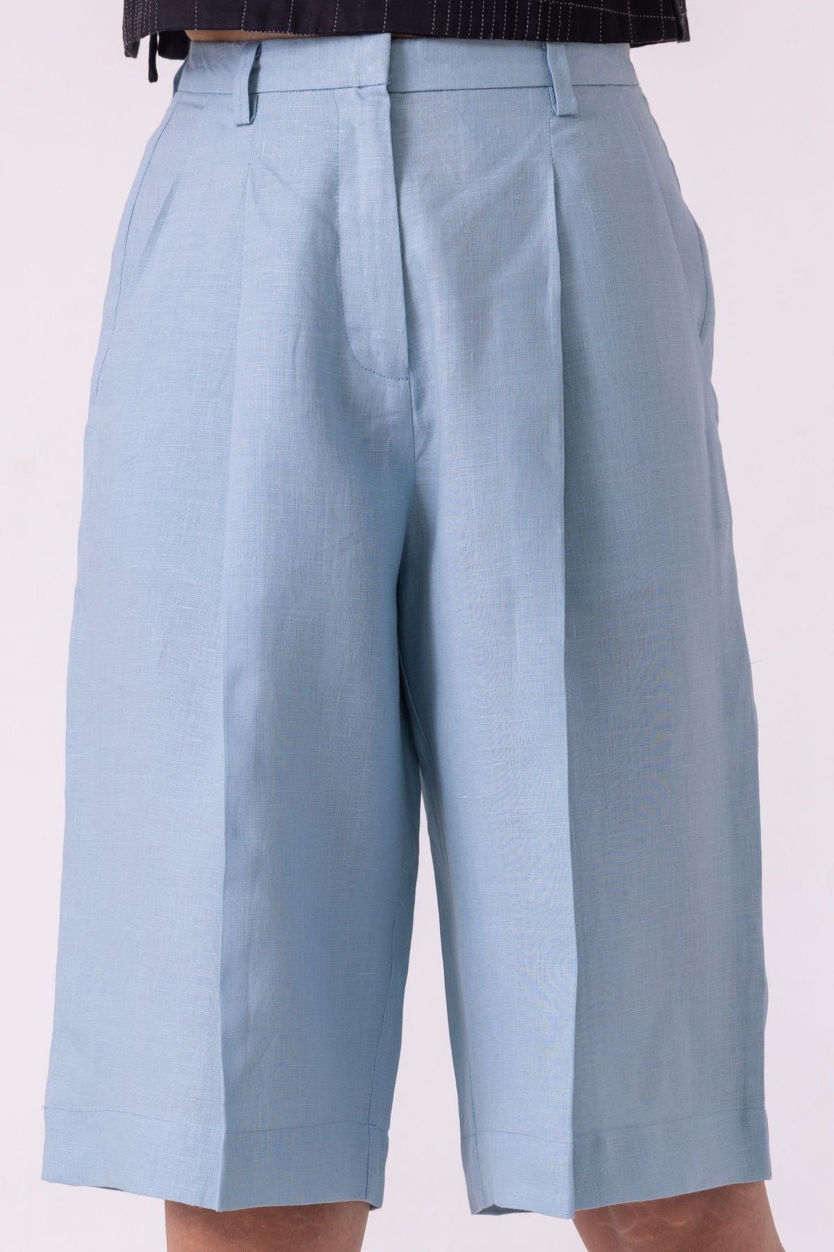 March Blue Linen Pleated Shorts - image 2