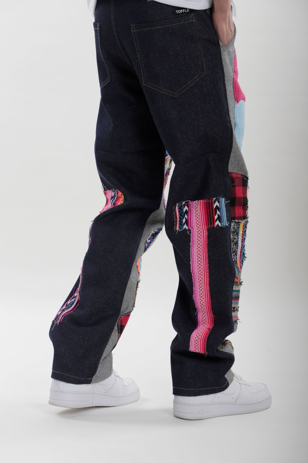 Petals Patchwork Jeans - image 3