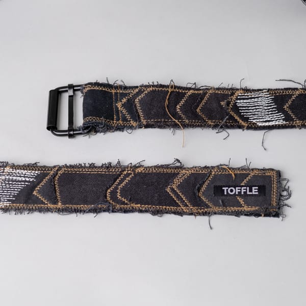 Toffle — Charcoal Belt