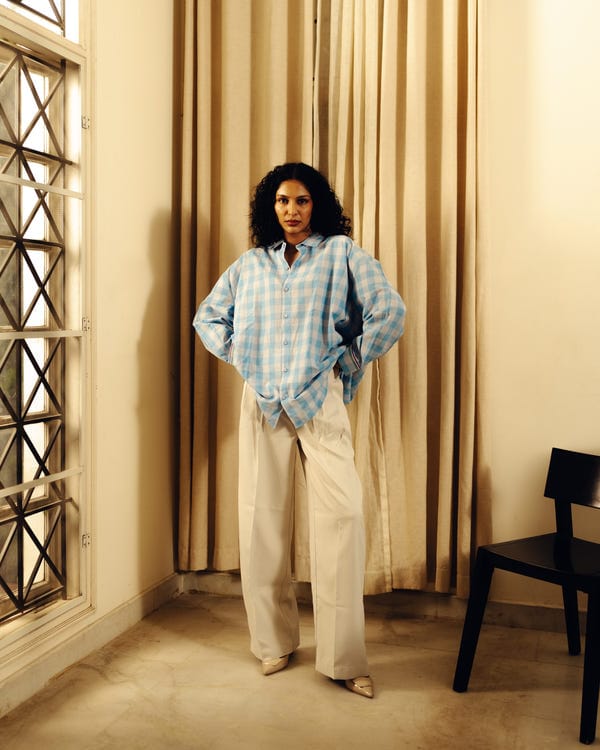 Tree and Poetry — Oversized shirt - Light blue checks