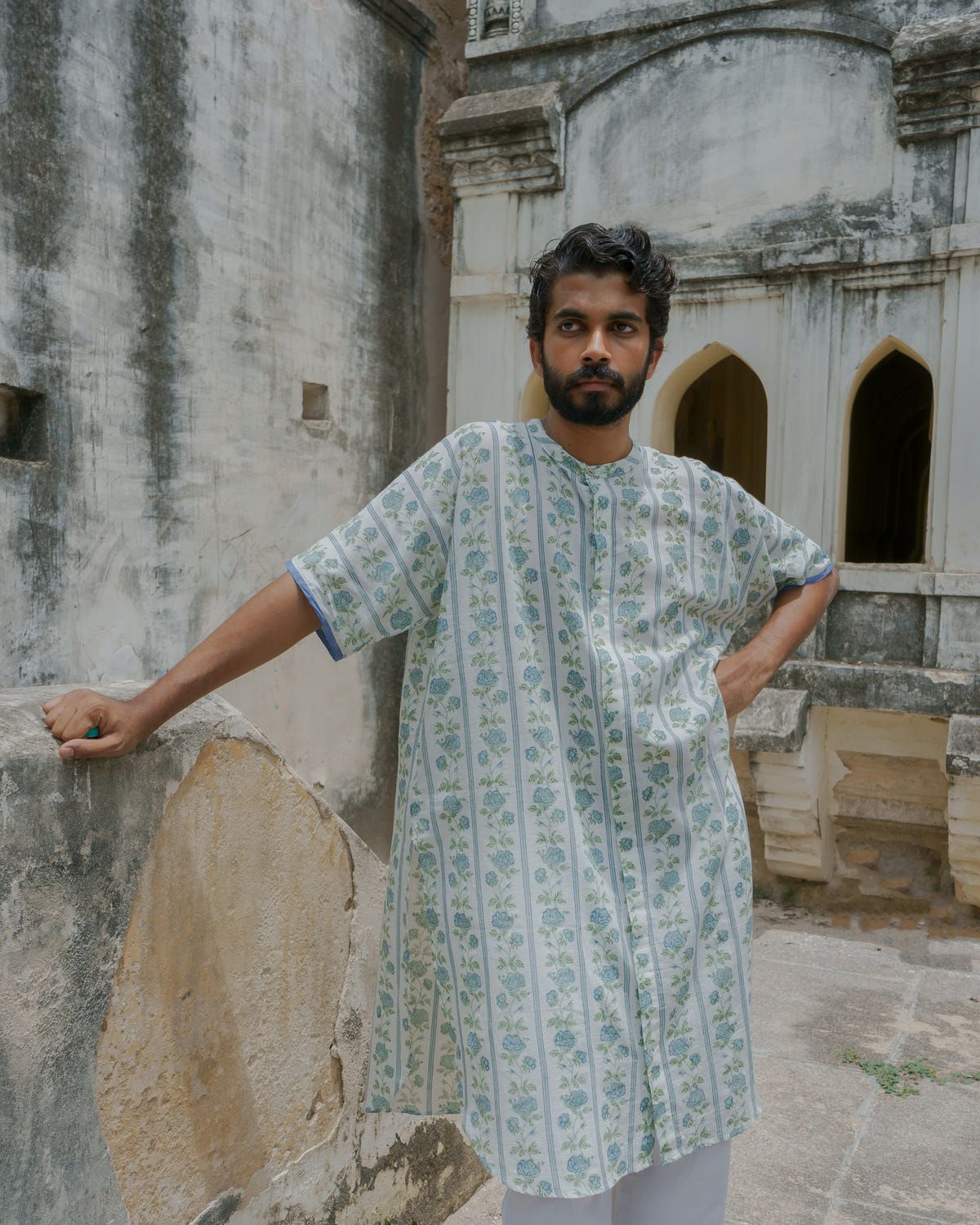 Gulabi Kaftan - image 7