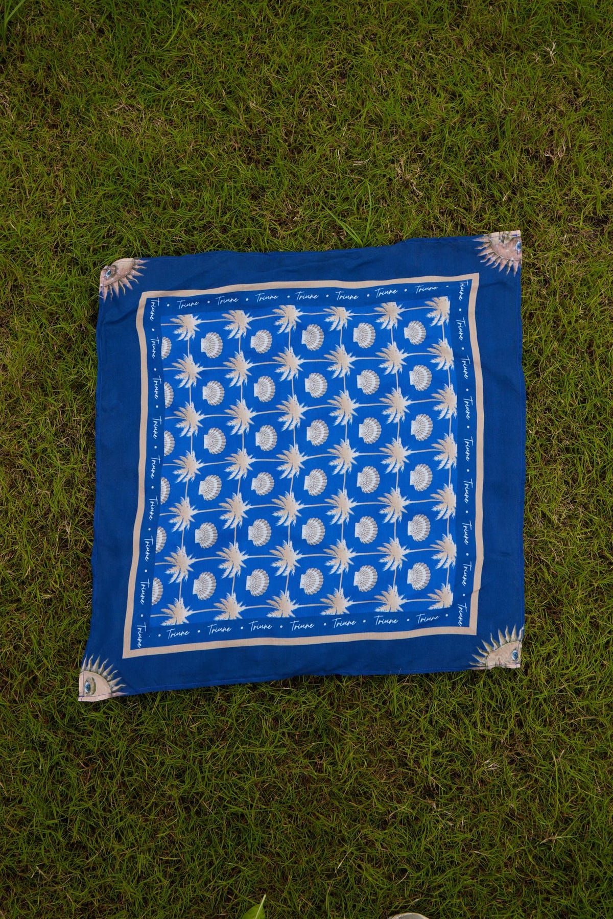 Summer Palm Scarf - image 1