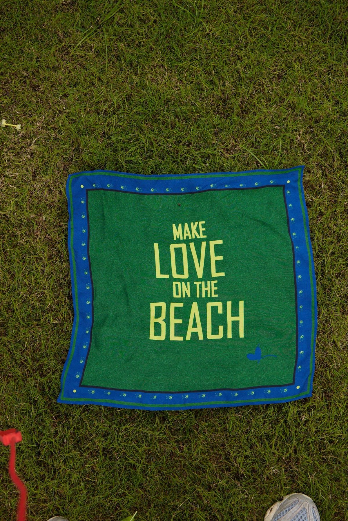Make Love Scarf - image 1