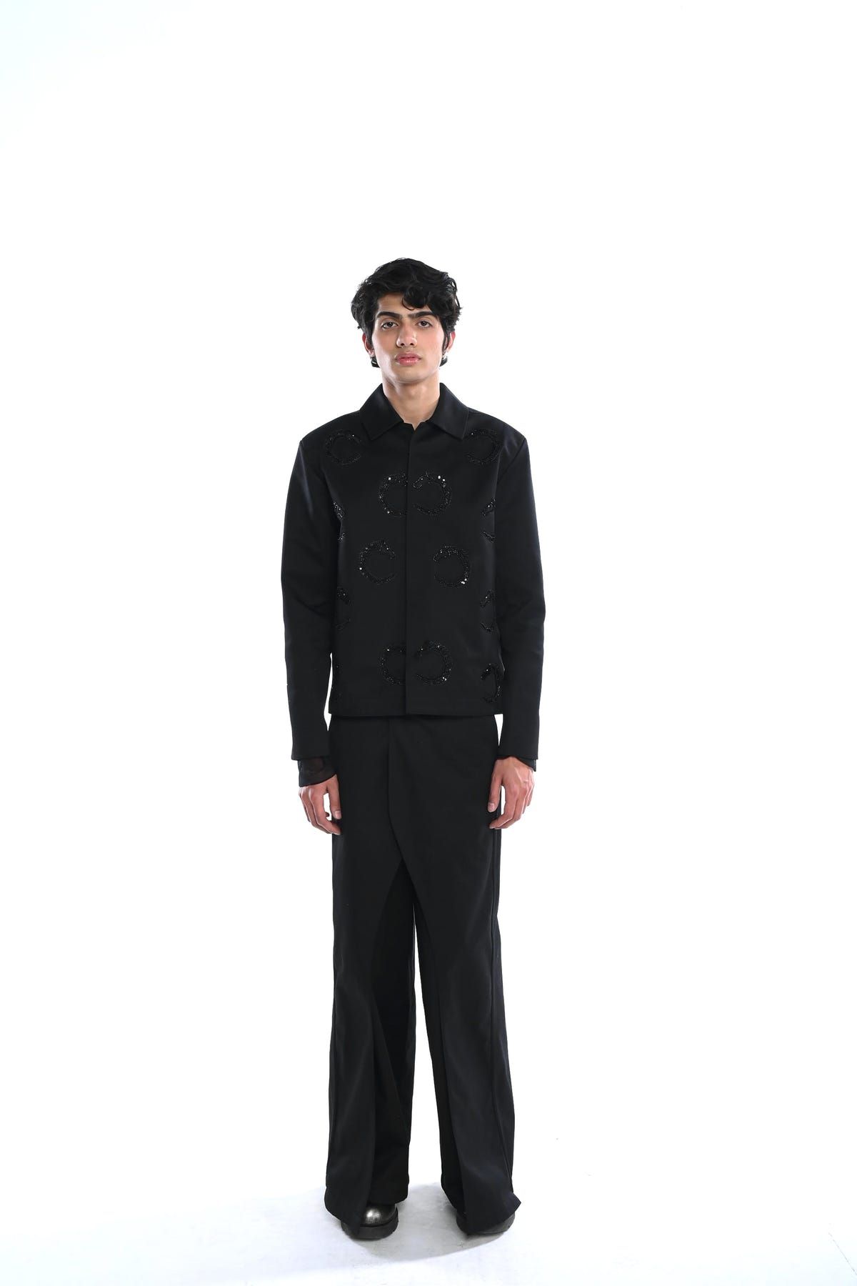 Devil'S Drape - image 3