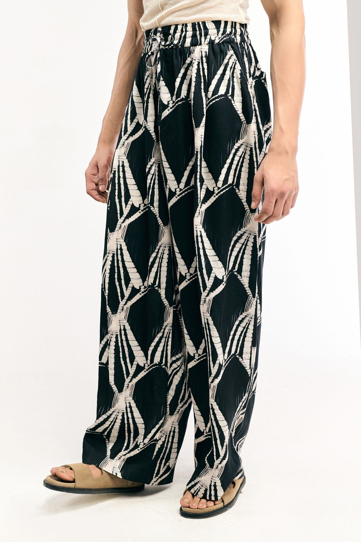 Turtle Reloaded Pants - image 3
