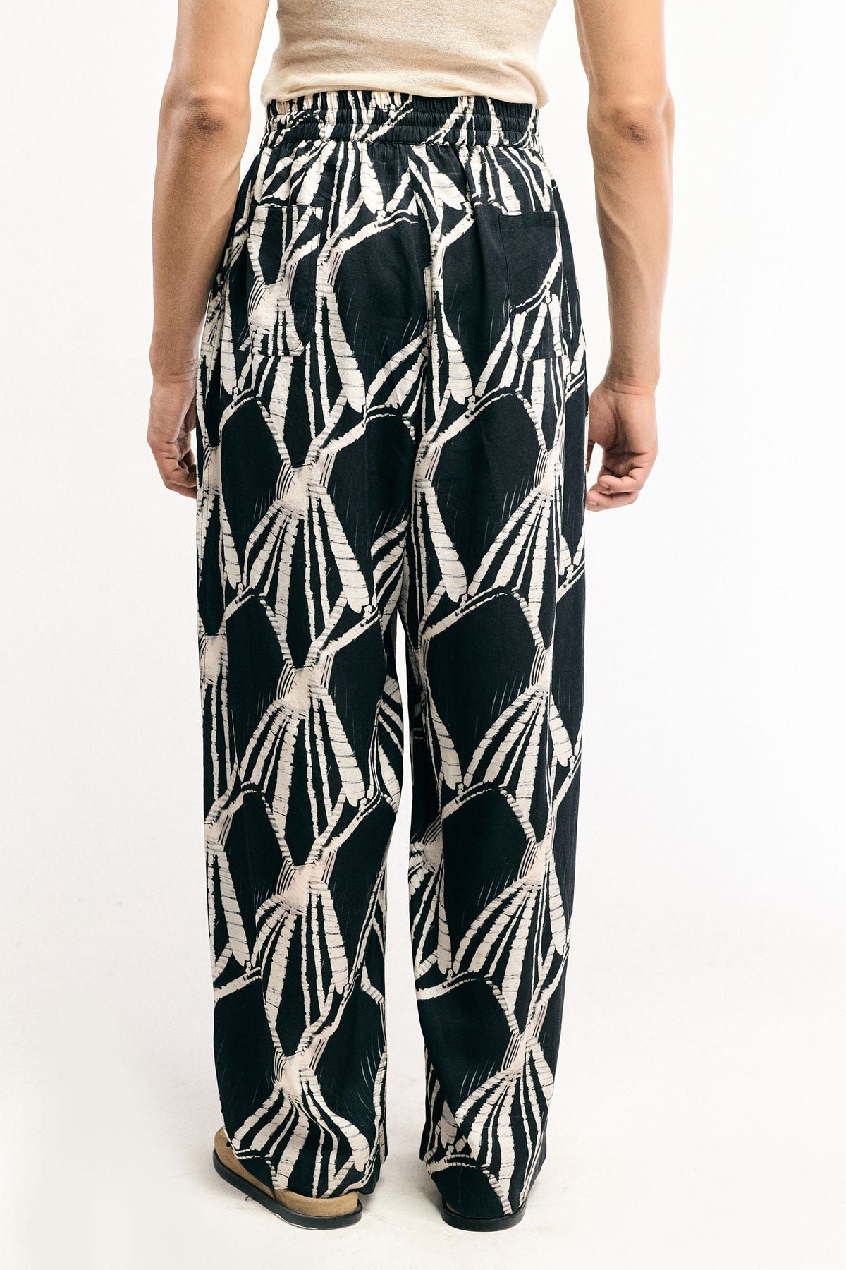 Turtle Reloaded Pants - image 4