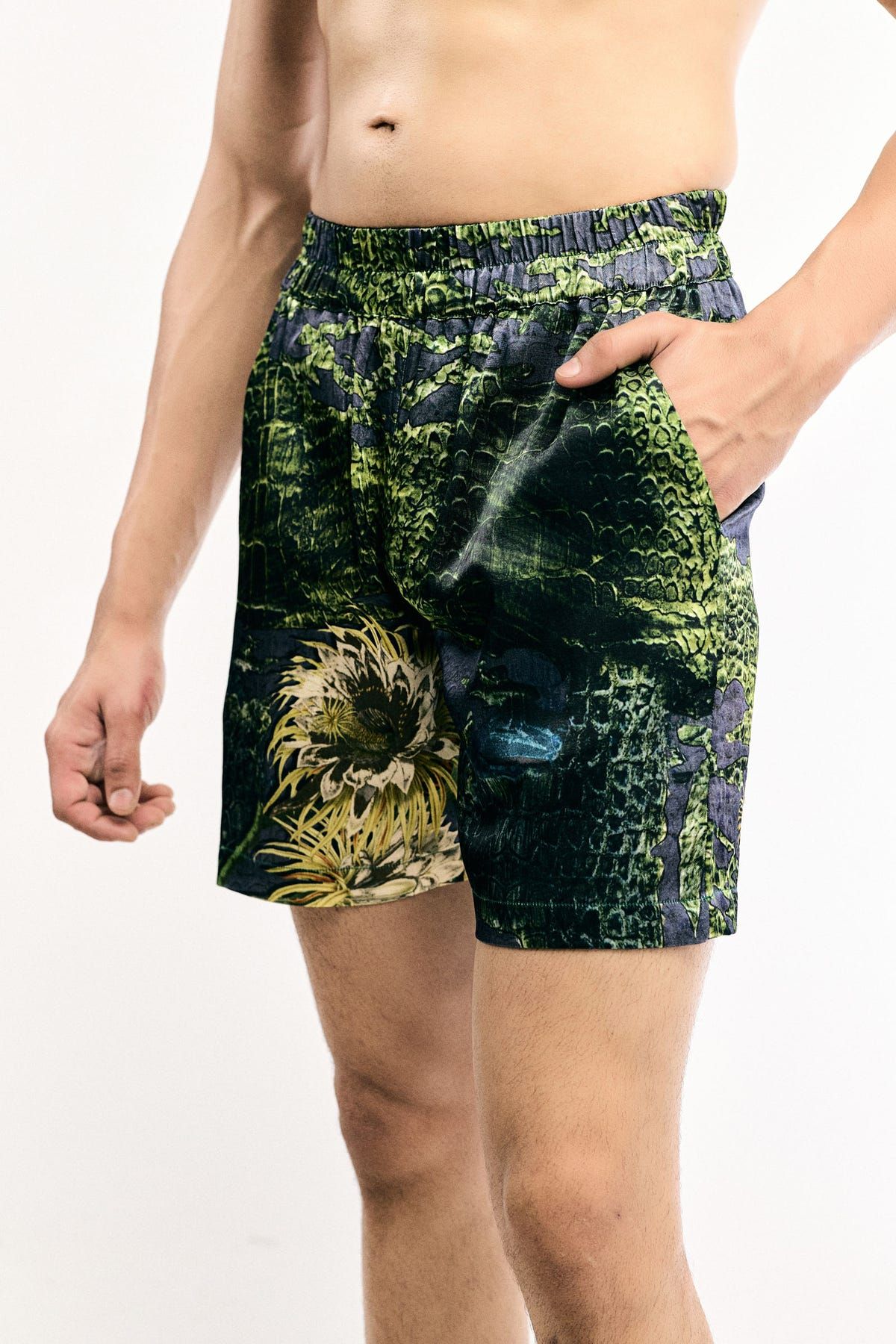 Wildflowers Shorts - image 5