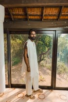 White Lotus Kurta view 2