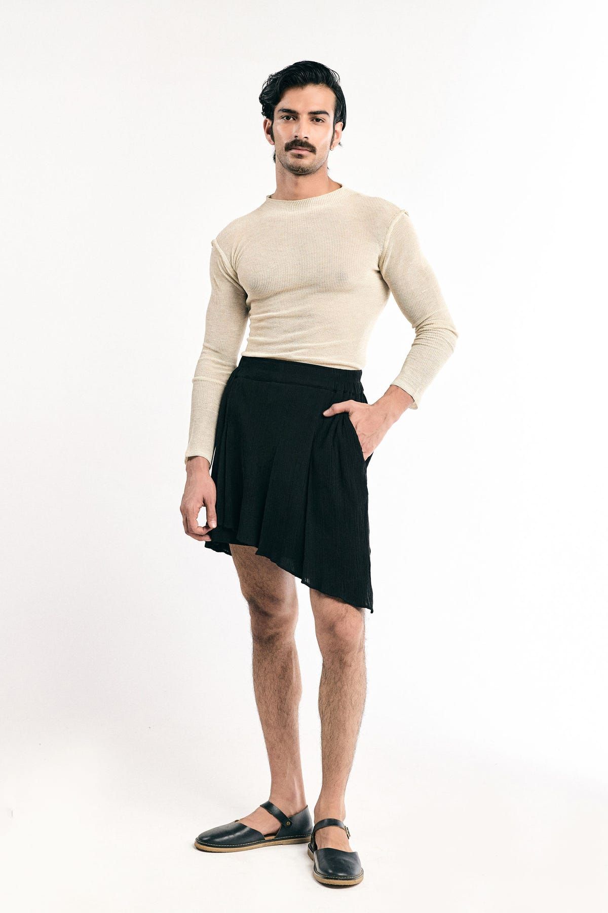 Lungi Shorts - image 2