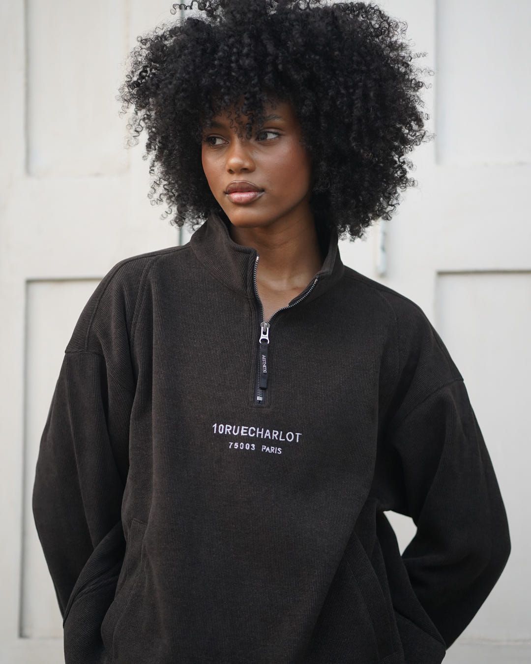 Quarter zip sweatshirt - image 1