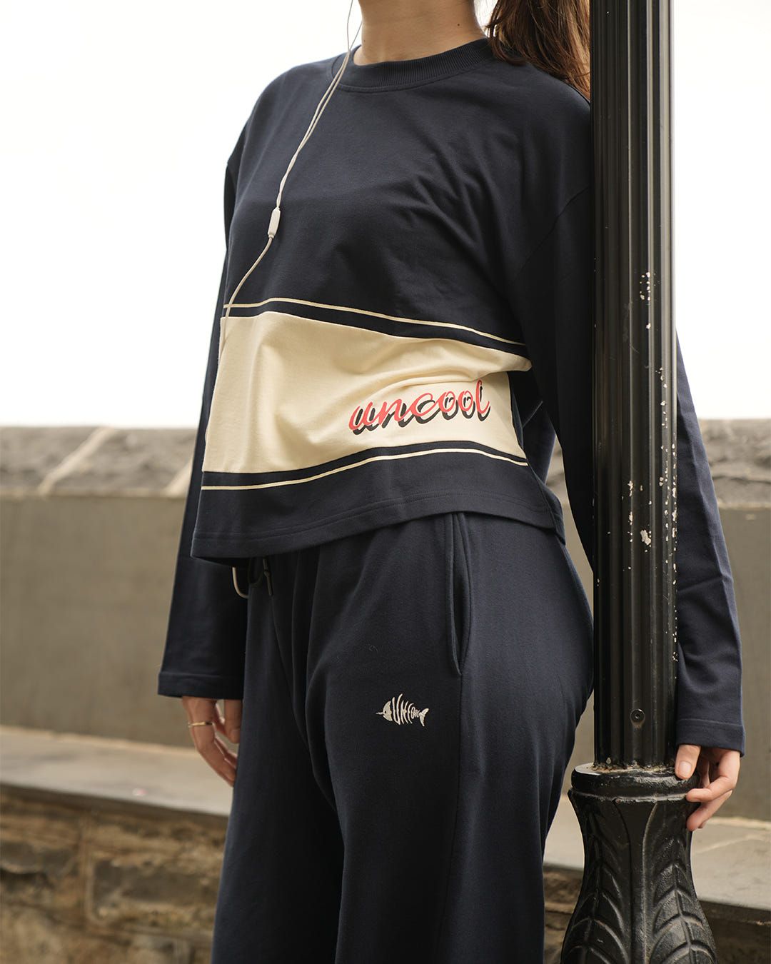 Lightweight cotton sweatpants - image 2