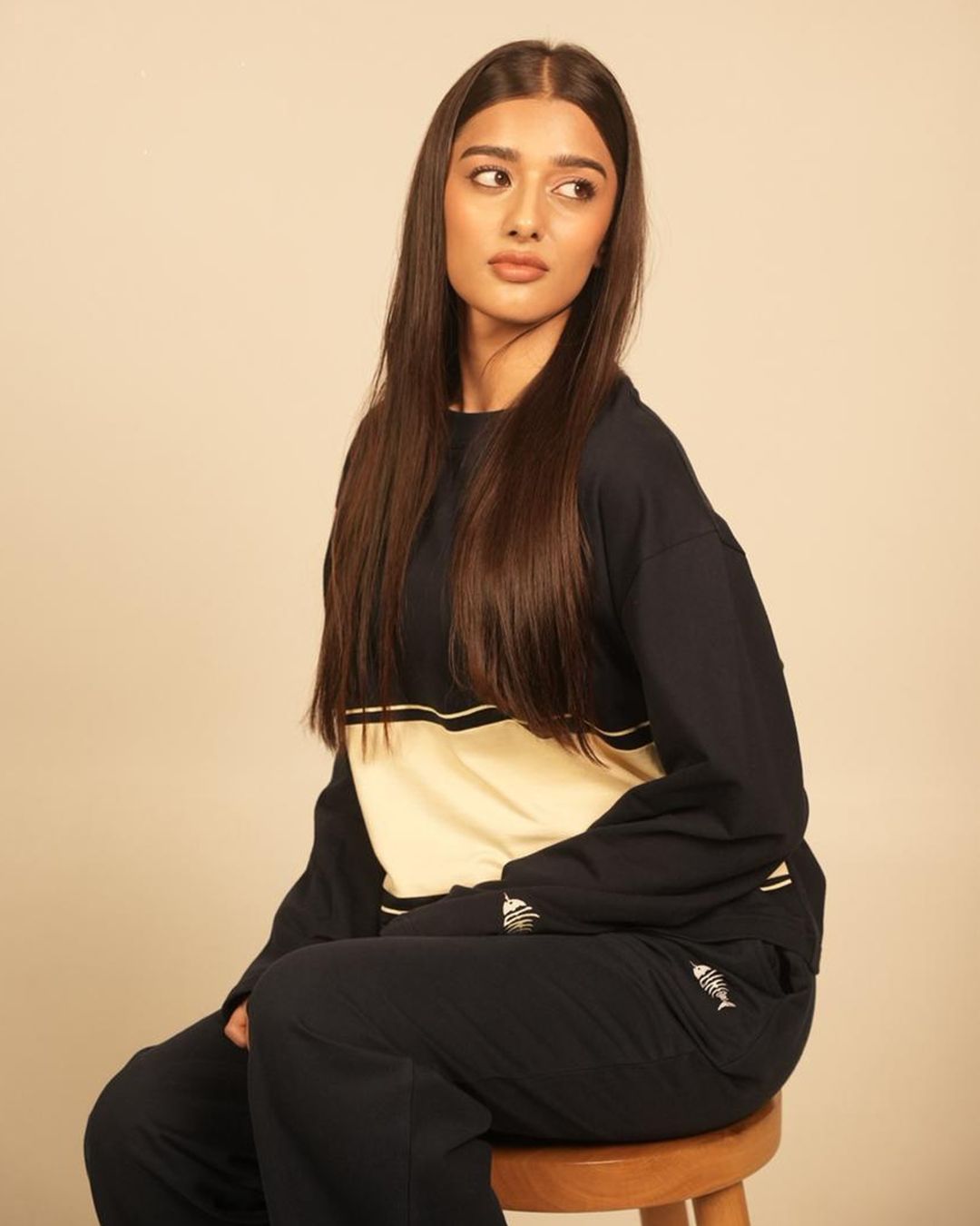 Lightweight cotton sweatpants - image 7