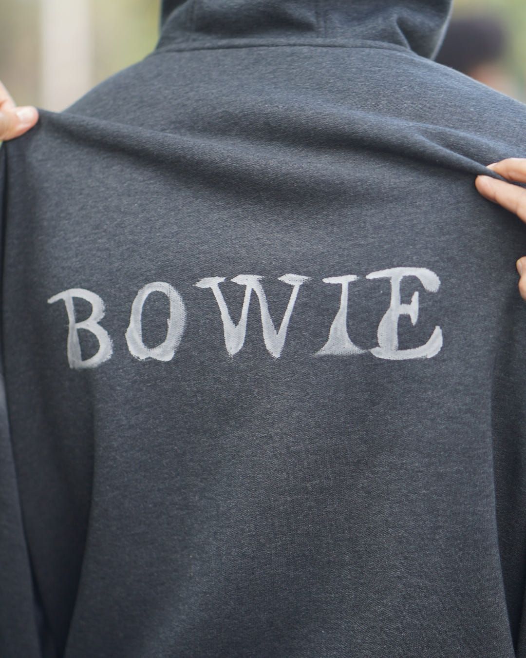velvety lined Bowie hoodie - image 6
