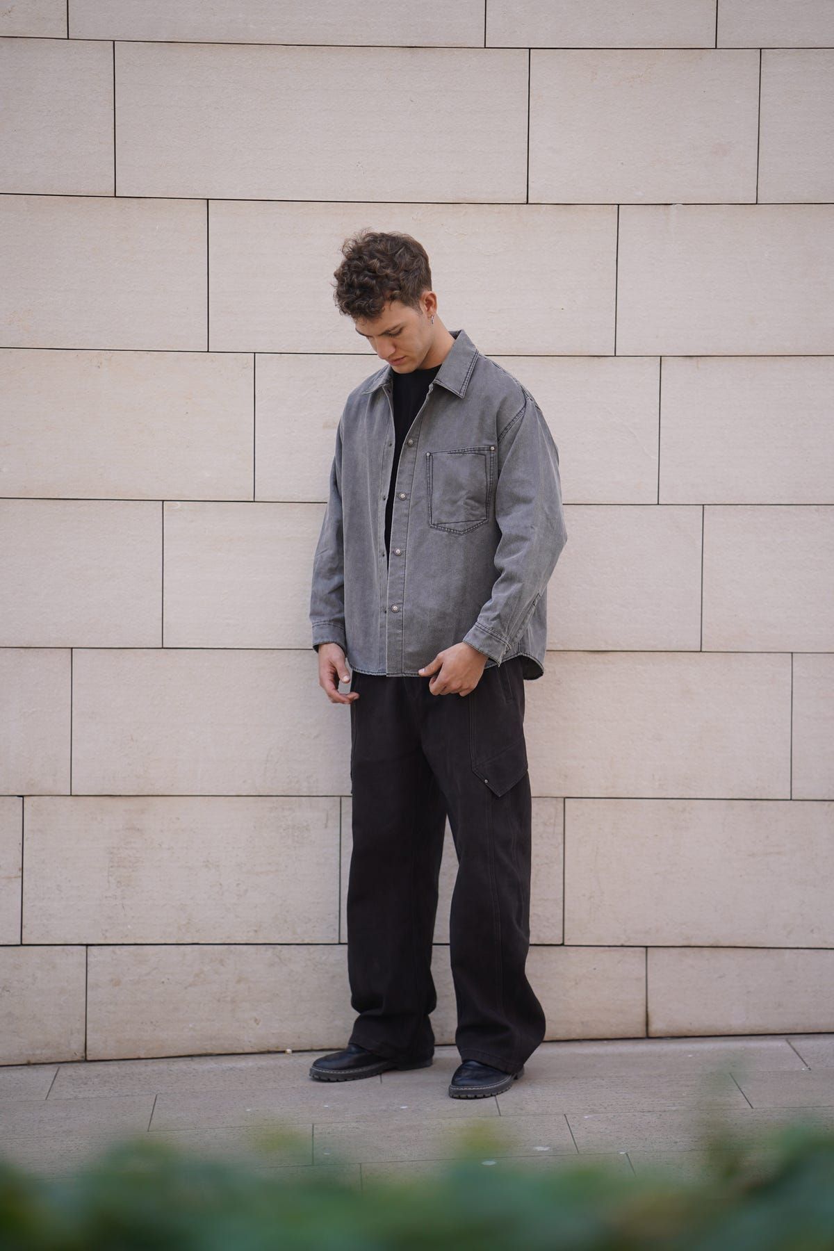 Brown velvety cotton twill denims - image 3