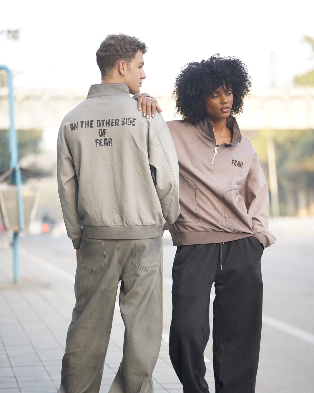 Quarter zipper sweatshirt - image 6